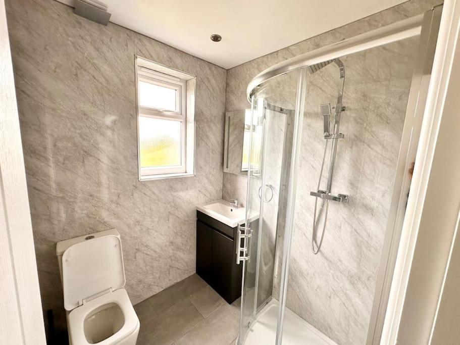 5 Bed Property In Se12 Londres Exterior foto